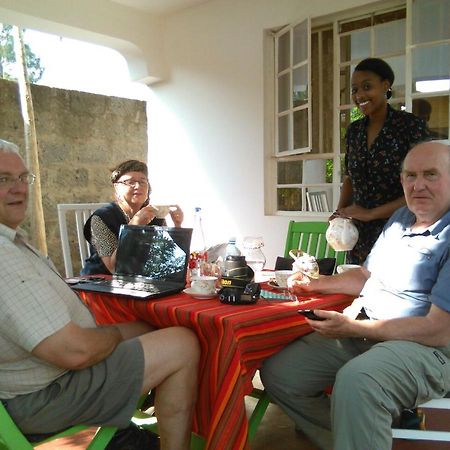 Marigold Park B&B Namanga Exterior photo